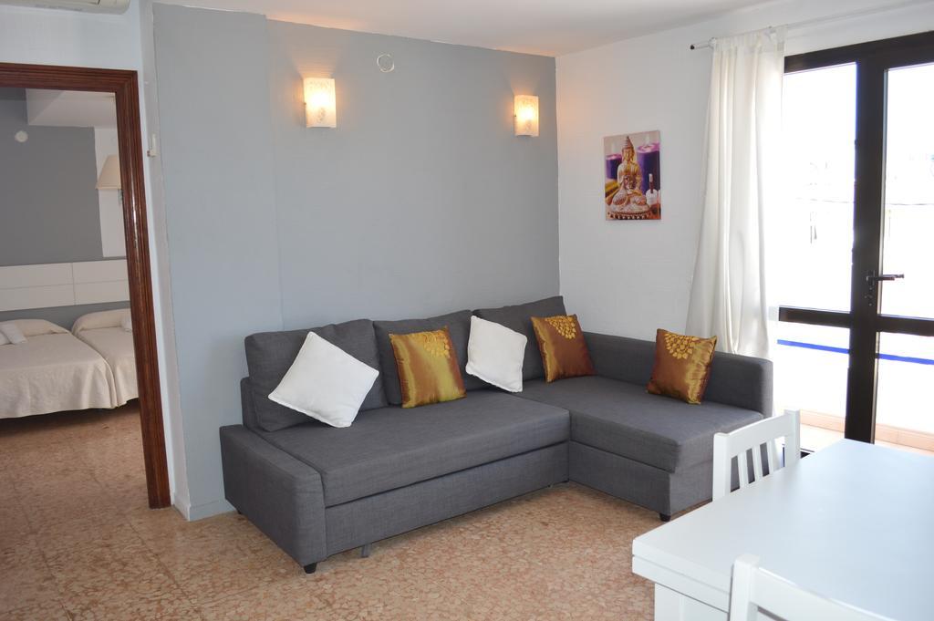 Jacaranda Apartments & Studios Es Cana Exteriér fotografie