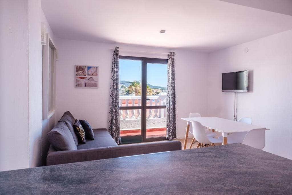 Jacaranda Apartments & Studios Es Cana Exteriér fotografie